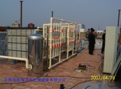 我廠的電滲析器安裝調試現(xiàn)場